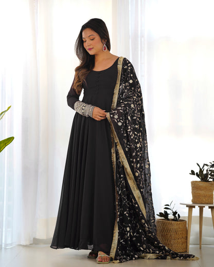 Presenting Black Georgette Gown Dupatta Full Set With Pent Ready To Wear