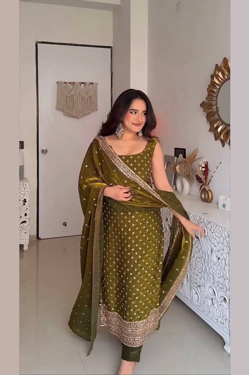 Mehndi Green Suit Set By Suratikart